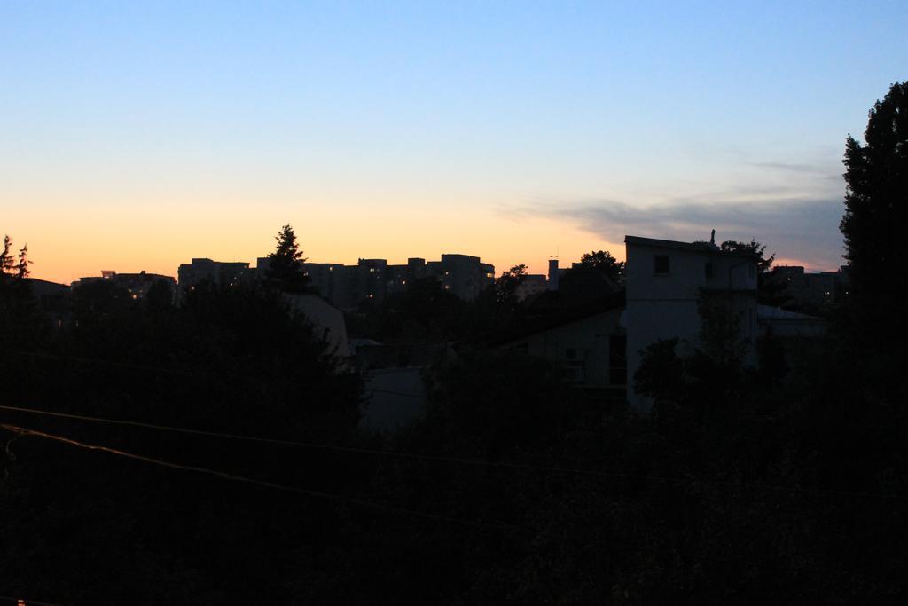 News Apartment Bükreş Dış mekan fotoğraf